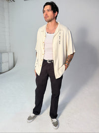 STRAIGHT DOWN BUTTON-UP